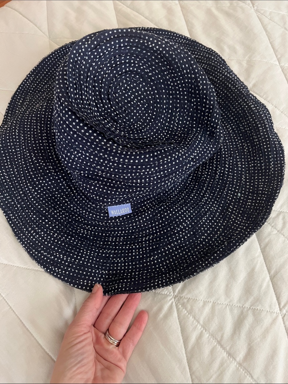 Wallaroo Women's Scrunchie Hat Navy/White Dots Packable UPF 50+ Adjustable